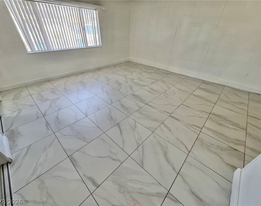 4525 Charles Ronald Avenue - Photo Thumbnail 16