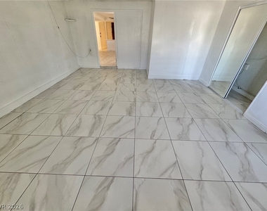 4525 Charles Ronald Avenue - Photo Thumbnail 19