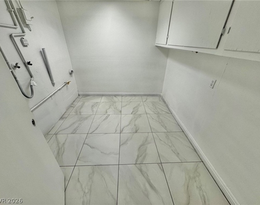 4525 Charles Ronald Avenue - Photo Thumbnail 7