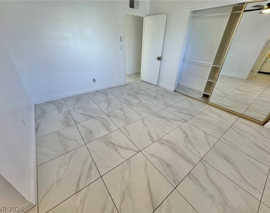4525 Charles Ronald Avenue - Photo Thumbnail 14