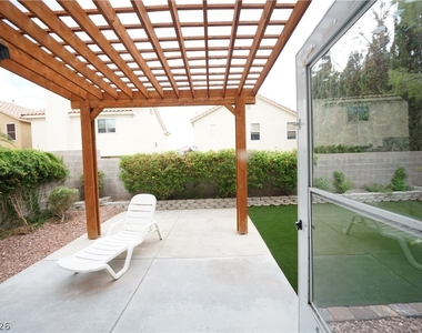 9520 Aspen Glow Drive - Photo Thumbnail 30