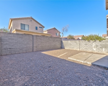 4816 Englewood Avenue - Photo Thumbnail 2