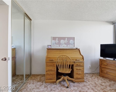 205 E Harmon Avenue - Photo Thumbnail 26