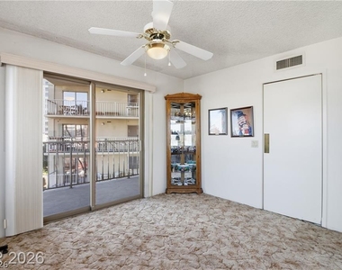 205 E Harmon Avenue - Photo Thumbnail 13