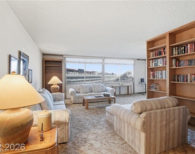 205 E Harmon Avenue - Photo Thumbnail 3