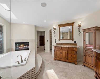 2130 Diamond Bar Drive - Photo Thumbnail 11