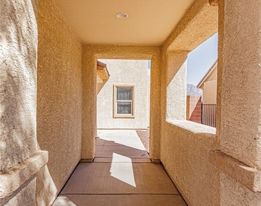 4420 Penguin Avenue - Photo Thumbnail 4