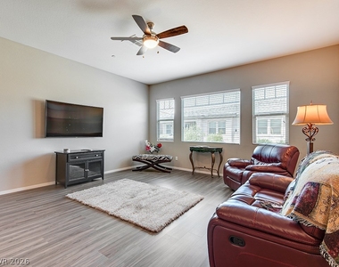 726 Orange Plume Walk - Photo Thumbnail 2
