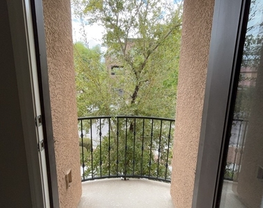 3156 Via Como - Photo Thumbnail 16