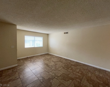 2658 Kline Circle - Photo Thumbnail 2