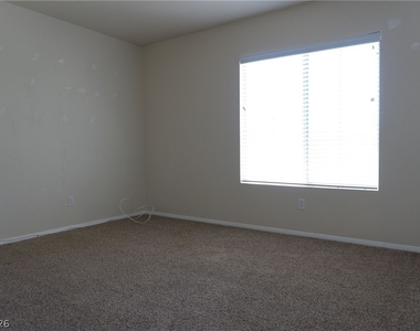 5258 Cedar Bridge Court - Photo Thumbnail 10