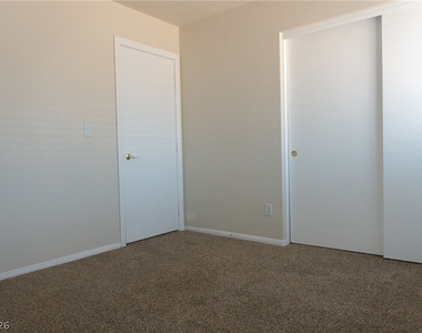 5258 Cedar Bridge Court - Photo Thumbnail 14