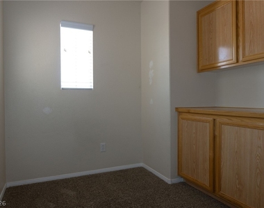 5258 Cedar Bridge Court - Photo Thumbnail 17