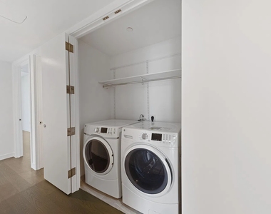 645 West 59th Street - Photo Thumbnail 13