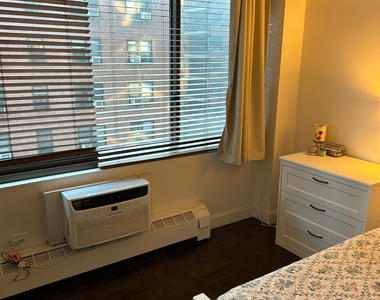 425 East 63rd Street - Photo Thumbnail 13
