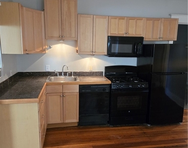 108 Vassar Street - Photo Thumbnail 15