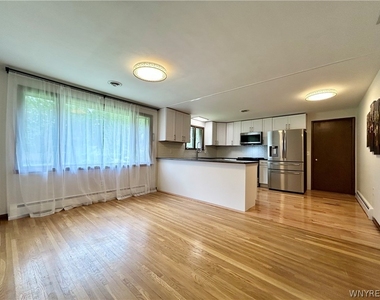 5302 Vista Avenue - Photo Thumbnail 4