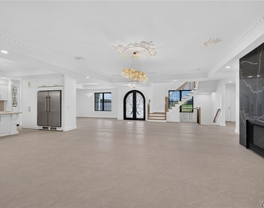 5520 Serenity Court - Photo Thumbnail 5