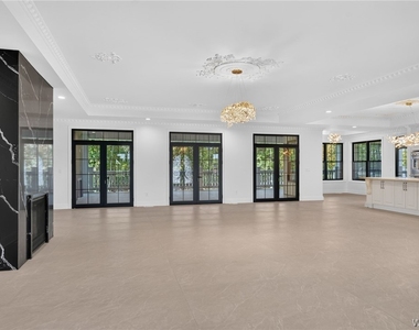 5520 Serenity Court - Photo Thumbnail 6