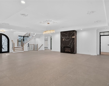 5520 Serenity Court - Photo Thumbnail 4