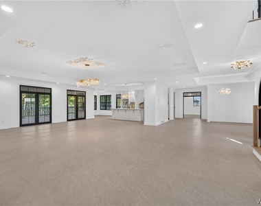 5520 Serenity Court - Photo Thumbnail 9
