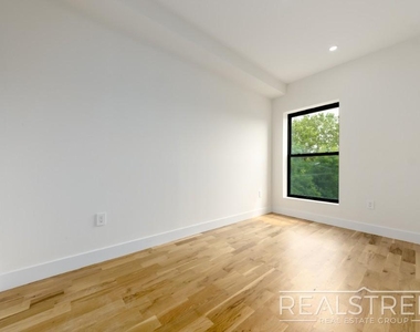 1267 Bergen Street - Photo Thumbnail 1