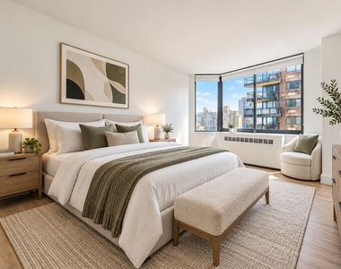 1735 York Avenue - Photo Thumbnail 4