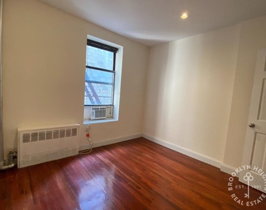 568 Pacific St. - Photo Thumbnail 4