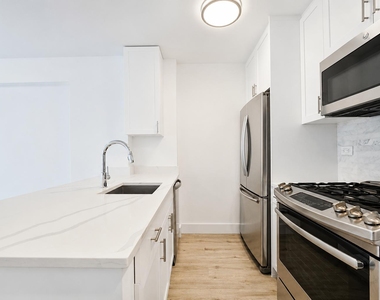 1735 York Avenue - Photo Thumbnail 5