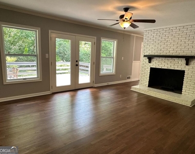 287 Brookwood Drive Sw - Photo Thumbnail 17
