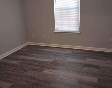134 Se Revere Turn Trail Se - Photo Thumbnail 12