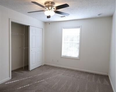 2722 Highland Ridge Nw - Photo Thumbnail 21