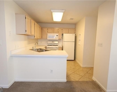2722 Highland Ridge Nw - Photo Thumbnail 5