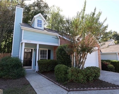 2722 Highland Ridge Nw - Photo Thumbnail 1