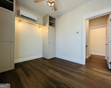 105 Gardenia Lane - Photo Thumbnail 17