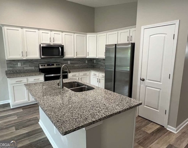 18 Aidan Court - Photo Thumbnail 4