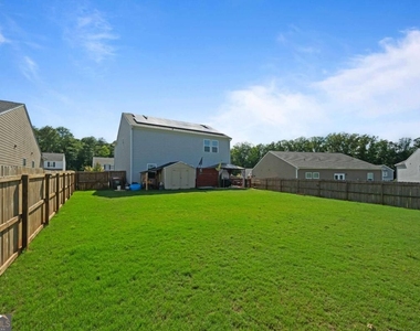 261 Mccall Way - Photo Thumbnail 13