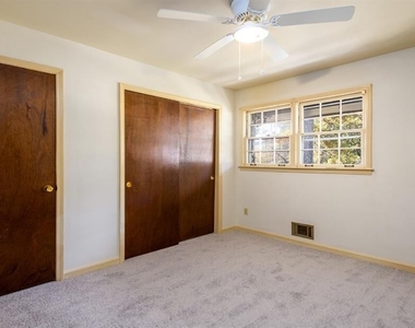 462 Emily Drive Sw - Photo Thumbnail 24