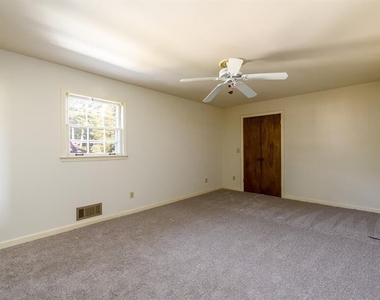 462 Emily Drive Sw - Photo Thumbnail 22