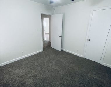 2271 Melton Avenue - Photo Thumbnail 6