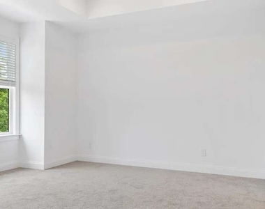 6603 Beacon Drive - Photo Thumbnail 29