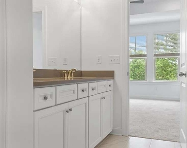 6603 Beacon Drive - Photo Thumbnail 34