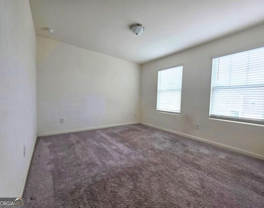 65 Knightsbridge Lane - Photo Thumbnail 22