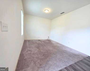 65 Knightsbridge Lane - Photo Thumbnail 4