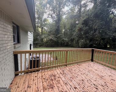 7367 Rountree Drive - Photo Thumbnail 10