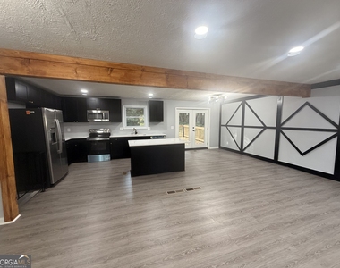 7367 Rountree Drive - Photo Thumbnail 6