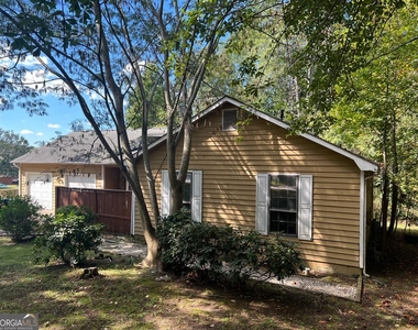 6975 Cedar Hill Court - Photo Thumbnail 2