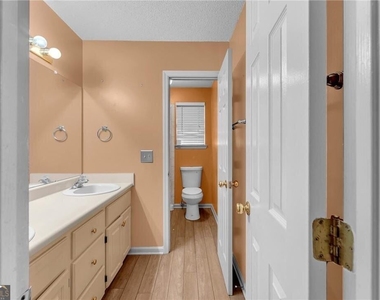 557 Pleasant Point Road - Photo Thumbnail 10