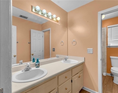 557 Pleasant Point Road - Photo Thumbnail 13