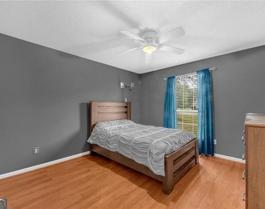 557 Pleasant Point Road - Photo Thumbnail 12